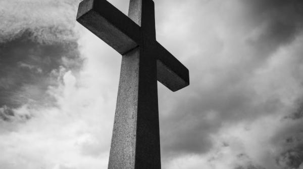 ce decizie a luat arhiepiscopia tomisului se va intampla zilnic la ora 12 00 timp de 3 minute