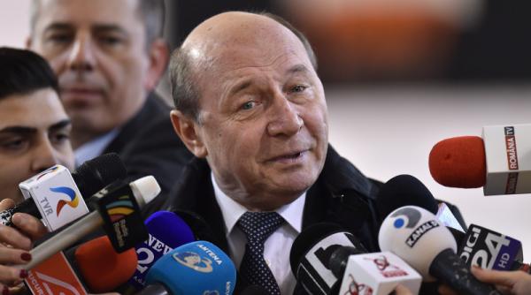 covid 19 basescu de ce a decretat iohannis stare de urgenta cu incepere de saptamana viitoare n am alta explicatie