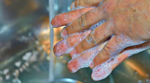 oms pentru cat timp vindecatii de covid 19 mai pot raspandi noul coronavirus