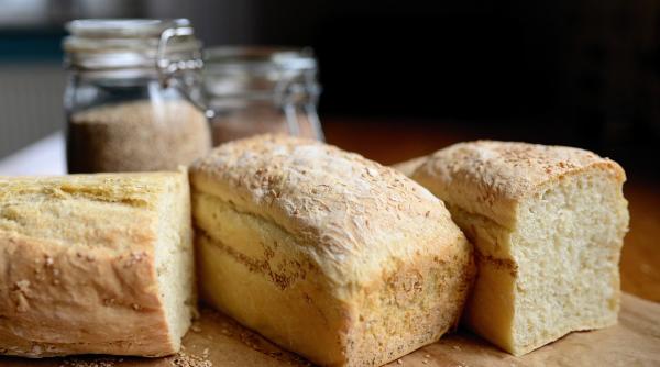 cum faci paine fara faina reteta simpla pe care trebuie sa o notezi