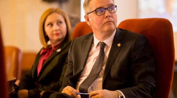 coronavirus senatorul botnariu ce ne faceam fara dsu fara rafila si fara streinu cercel