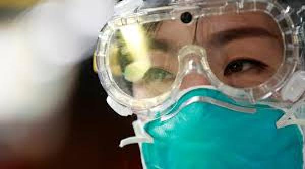 coronavirus marea britanie incepe testarea medicamentelor pentru hiv si cu steroizi pentru covid 19