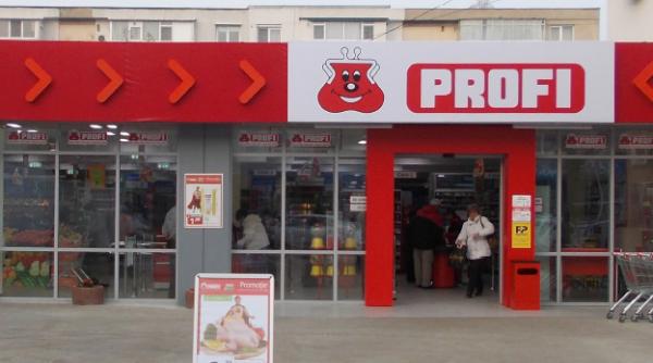 magazinele profi isi reduc programul