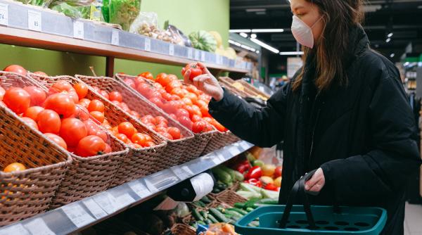 era covid 19 mergi la supermarket sau comanzi produse acasa mihai lala pericolul pe care oamenii nu l iau in calcul