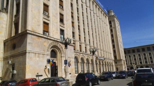 schimbare in conducerea ansvsa