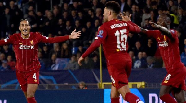 premier league suspendat un jucator de la manchester city spune ca liverpool ar trebui sa primeasca titlul