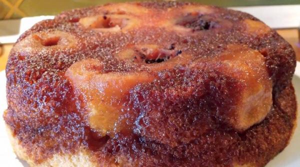 tort de mere de post prajitura care nu poate fi refuzata