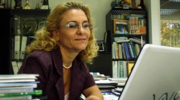 greu de recunoscut va vine sa credeti cine este in poza