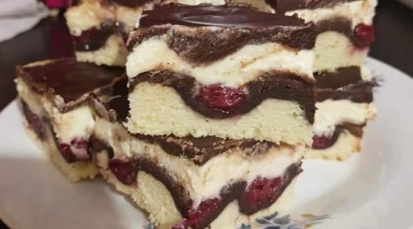 prajitura valurile dunarii reteta cel mai bun desert pe care il poti incerca