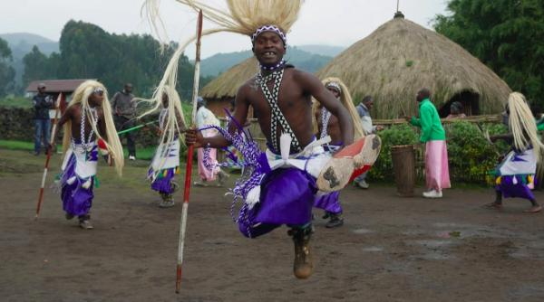 ministrii rwandei isi doneaza salariile pentru lupta cu covid 19