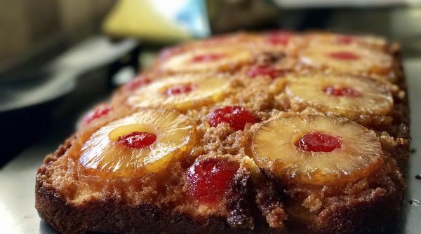tort de post cu ananas ai nevoie doar de 5 ingrediente