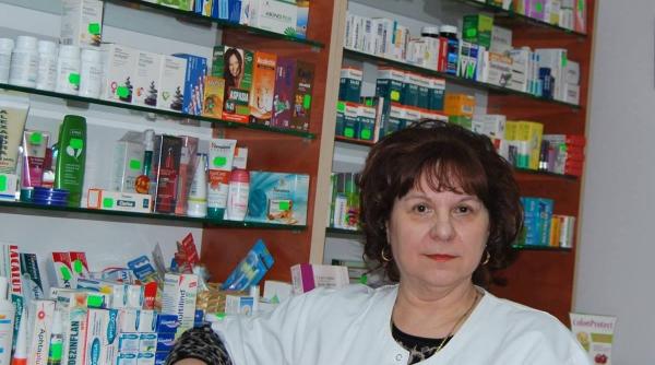farmacist usr ul persista in prostie ei de asta cred ca ne am tocit coatele pe bancile facultatii