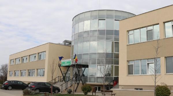 primii pacienti vindecati de covid 19 si externati la arad