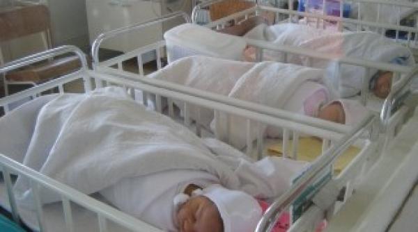 oms femeile cu coronavirus pot alapta daca doresc