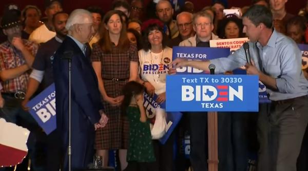 sondaj surpriza in sua trump pe doi miscarea lui sanders strategica pentru biden