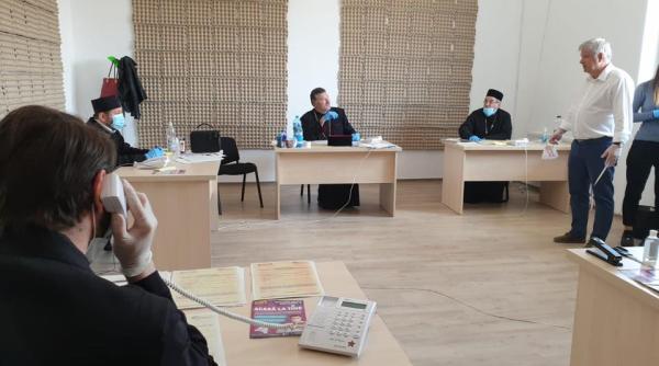 preoti  alaturi de enoriasi prin telefon  dan tudorache  ii puteti suna aici