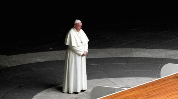 papa francisc se roaga pentru victimele violentei domestice in timpul izolarii