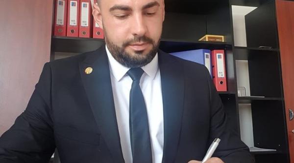 demisie de rasunet din pnl dambovita nu vreau sa fac parte din partidul care i transforma pe romani in sclavi