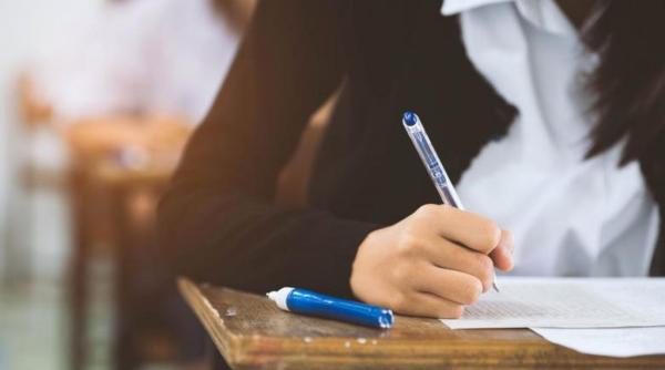 evaluare nationala bacalaureat au fost aprobate noile programele pentru examenele nationale