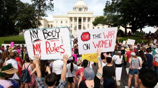 protest virtual impotriva legii avortului