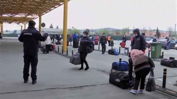 a fugit din carantina si s a ales cu dosar penal femeie prinsa pe aeroportul din cluj