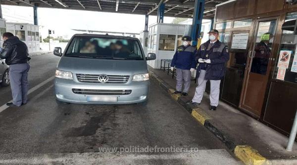 romanii se intorc in tara inainte de pasti cate persoane au intrat in romania in ultimele 24 de ore