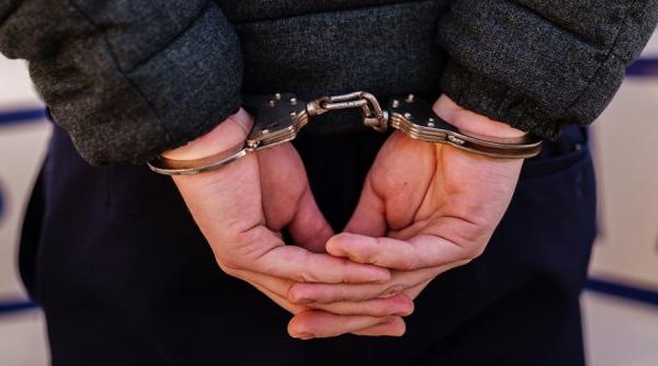 tanar din salaj retinut pentru instigare la violenta si haos in tara