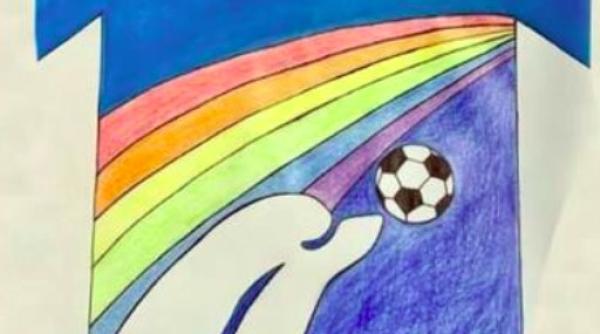 un club de fotbal va purta echipament desenat de un copil de 6 ani