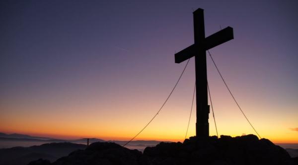 calendar crestin ortodox 2020 sarbatoare 25 aprilie cruce neagra