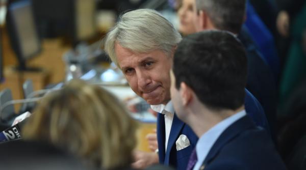 teodorovici trage un semnal de alarma romania este cu un picior in groapa