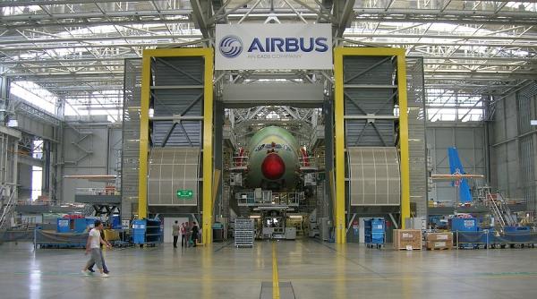 efectele pandemiei lovesc din plin gigantul airbus