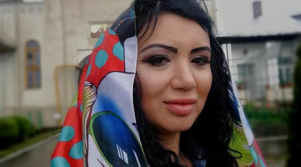 cine a intrat peste adriana bahmuteanu surpriza in direct este foarte dragut
