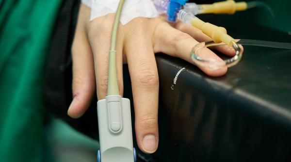 doctorita din brad ucisa de coronavirus medicul lucian miron directorul medical al spitalului a ramas fara plamani