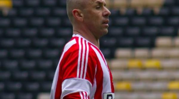 sotia unui fost fotbalist din premier league acuzata de tentativa de omor