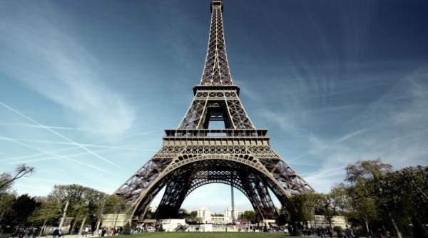 calendarul zilei 6 mai turnul eiffel 131 de ani de la deschiderea pentru public