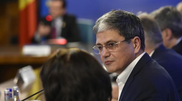 acuzatii de sabotaj la ministerul fondurilor europene  marcel bolos  ii anunt cu regret