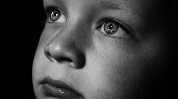 copii in custi imaginare noua normalitate imagini dramatice cum arata scoala in vremea pandemiei