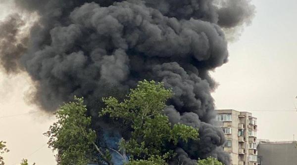 incendiu puternic in bucuresti se vede din toata capitala