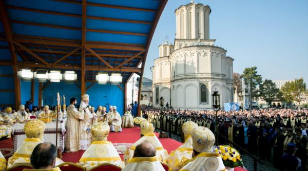 sfintii imparati constantin si elena moastele imparatilor decizia bor