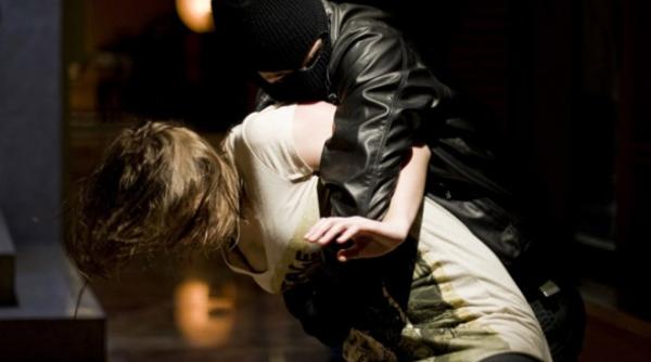 un barbat rapit in urma cu 32 de ani s a reunit cu familia