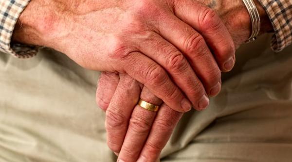 cercetatorii au descoperit molecula anti imbatranire studiu de ultima ora