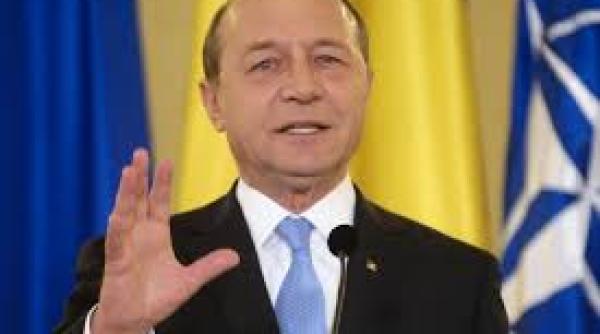 basescu ironie la adresa lui ponta economic nu intelege nimic