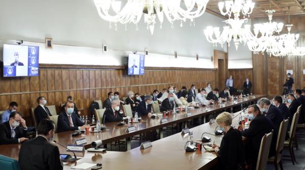 remaniere guvern pnl orban s ar pregati sa dea afara trei ministri surse