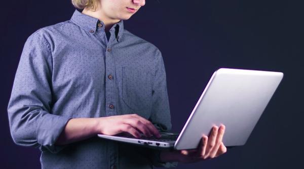 serviciile secrete cer tocialri nu jamesi bonzi ce cred tinerii despre propunere