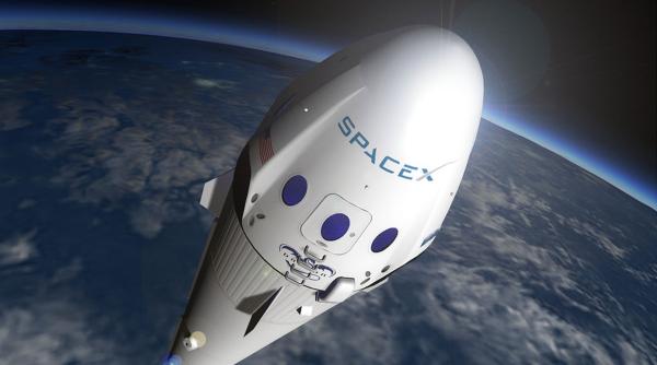 lansare istorica a rachetei spacex cu echipaj uman la bord