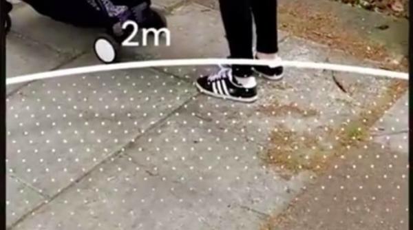 aplicatia care iti arata daca nu respecti distantarea foloseste o acum