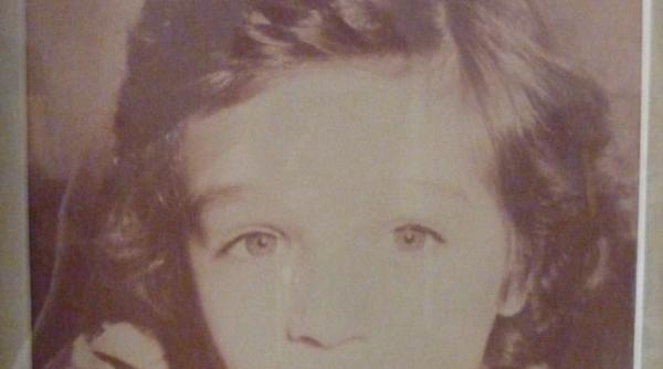 cat de tare pariu ca n ai sa l recunosti il vezi zilnic la tv dar aici nu vei ghici cine e