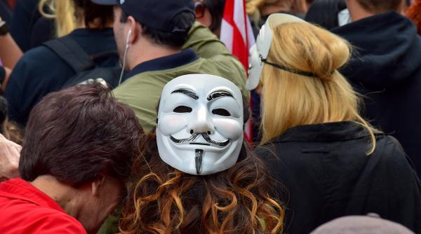 stare de asediu la washington proteste violente langa casa alba