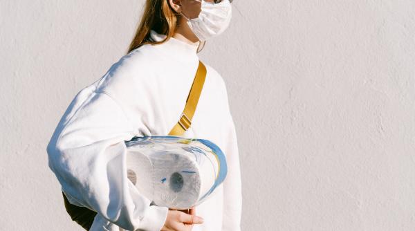 coronavirus cel mai amplu studiu arata de cati metri e nevoie ca sansele de infectare sa scada cu 50prc