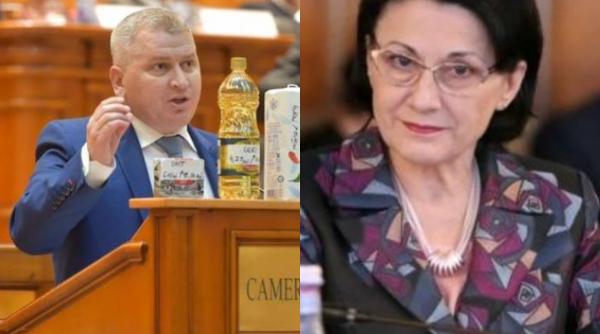 roman si andronescu cearta in direct vorbesc pe timpul meu ma lasati va rog nu tipati ca inteleg foarte bine